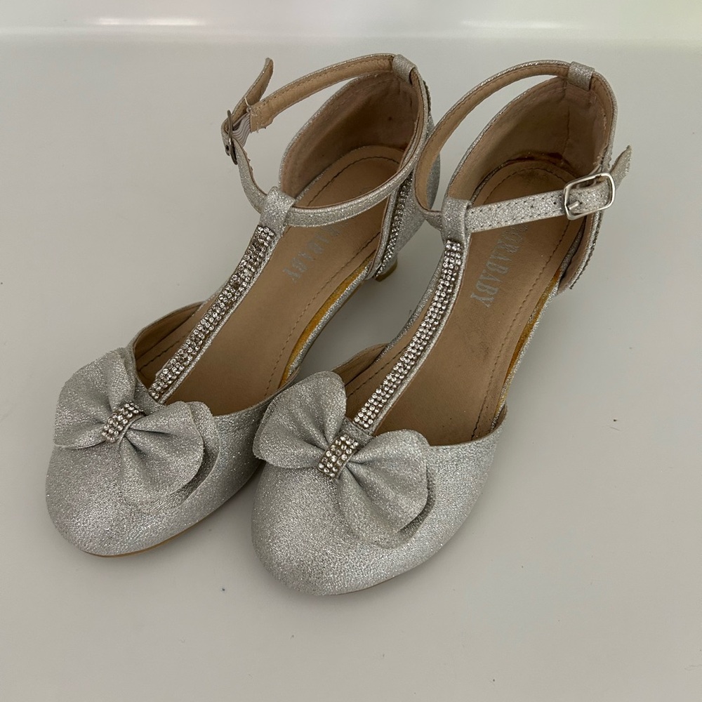 Silver Glitter Dress Shoes with Bow